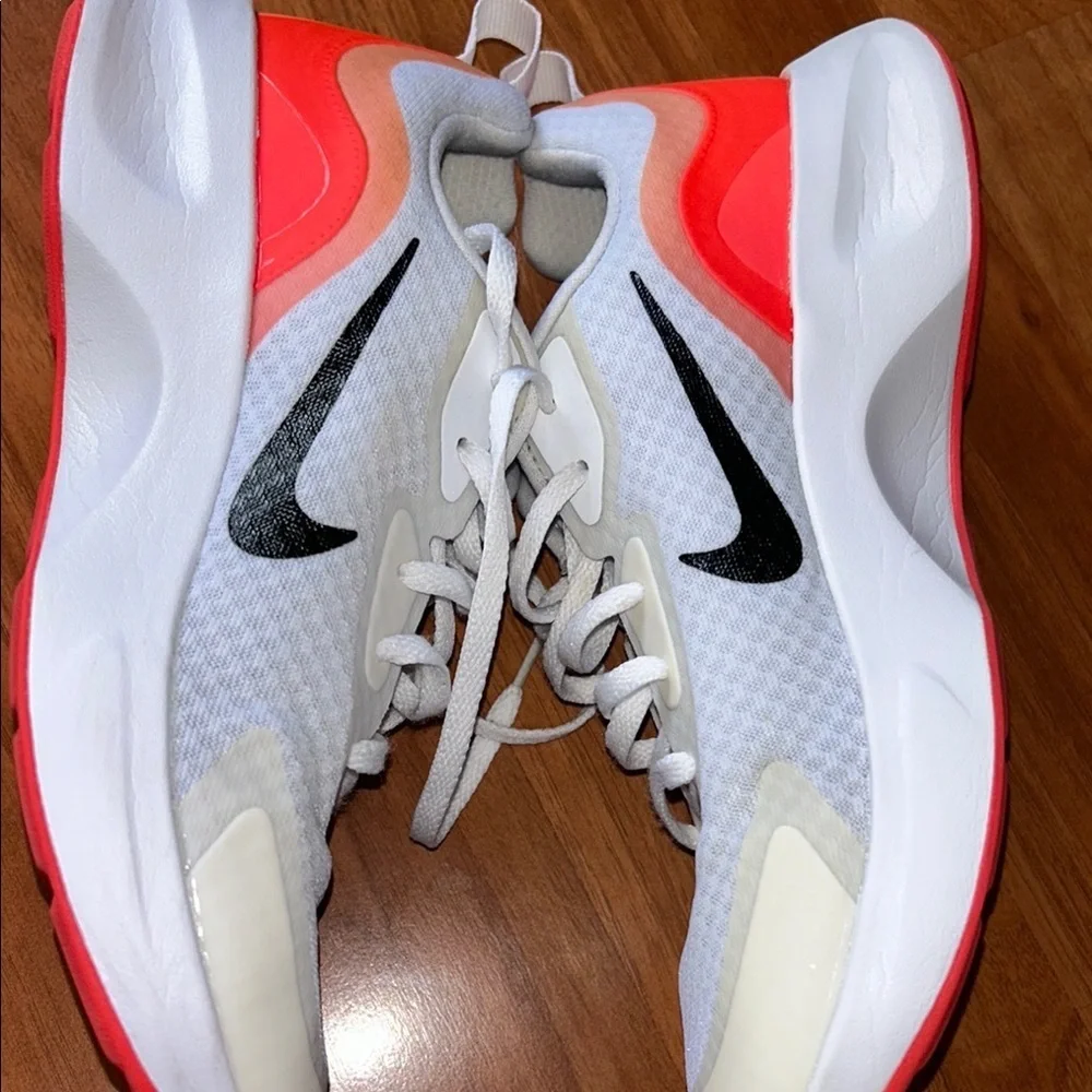 Nike White and orange Sneakers Lightweight Breathable Design